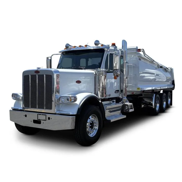 2027 Peterbilt 589 in Sylmar, CA