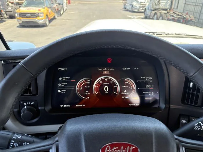 2027 Peterbilt 589 in Sylmar, CA — photo 16