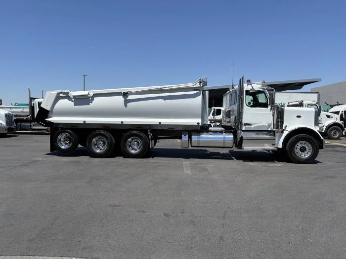 2027 Peterbilt 589 in Sylmar, CA — photo 5