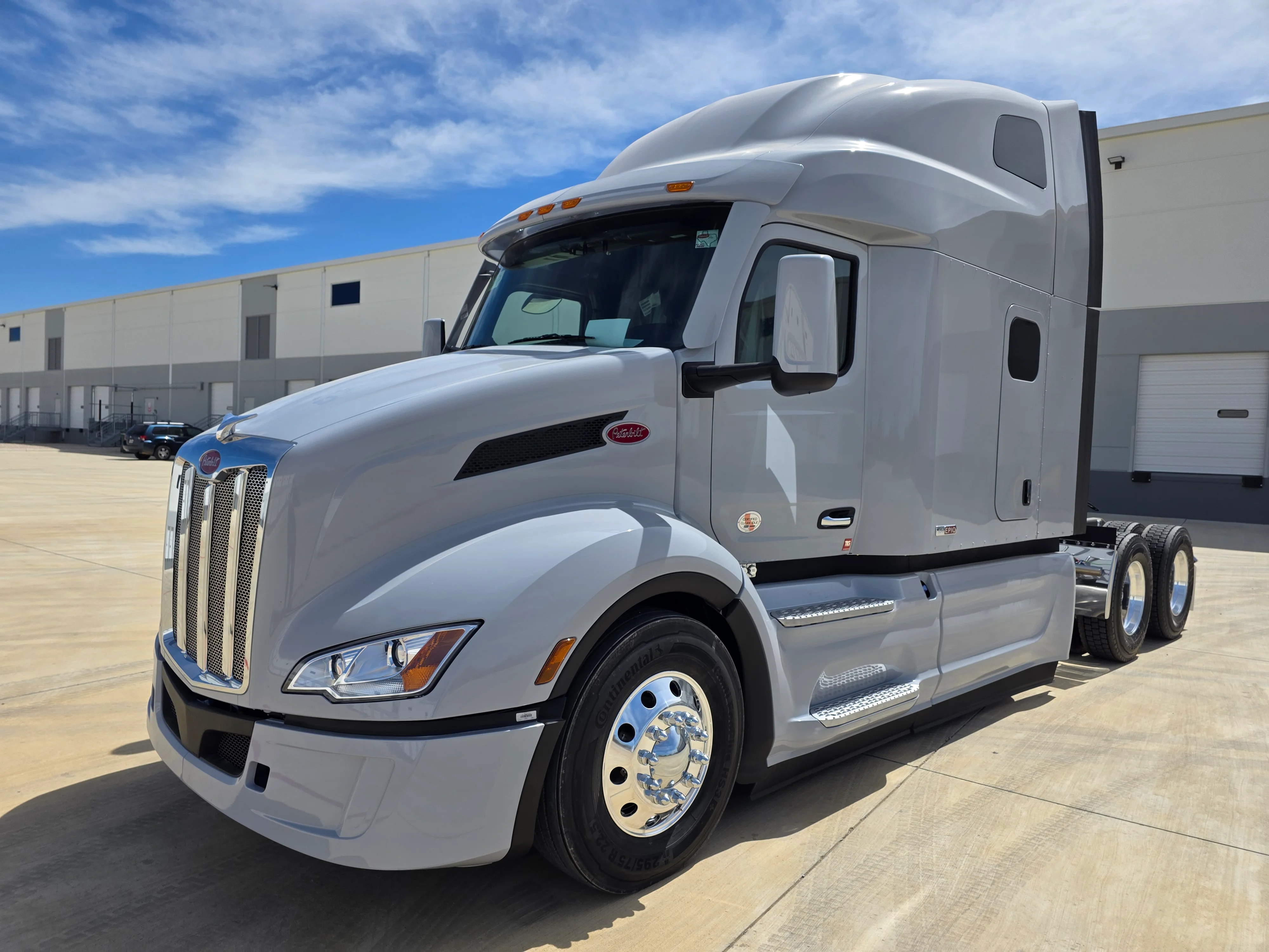 2027 Peterbilt 579 in Dunn, NC