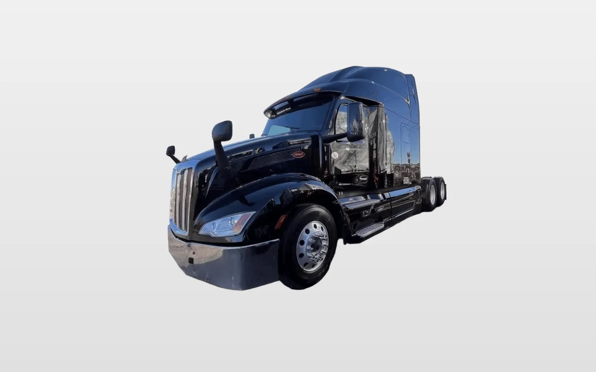 2023 Peterbilt 579 - image 1