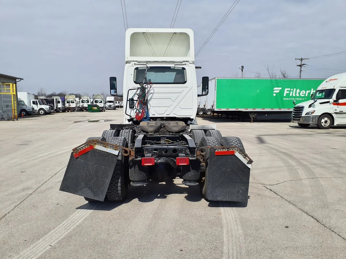 2019 International LT in Indianapolis, IN — photo 5