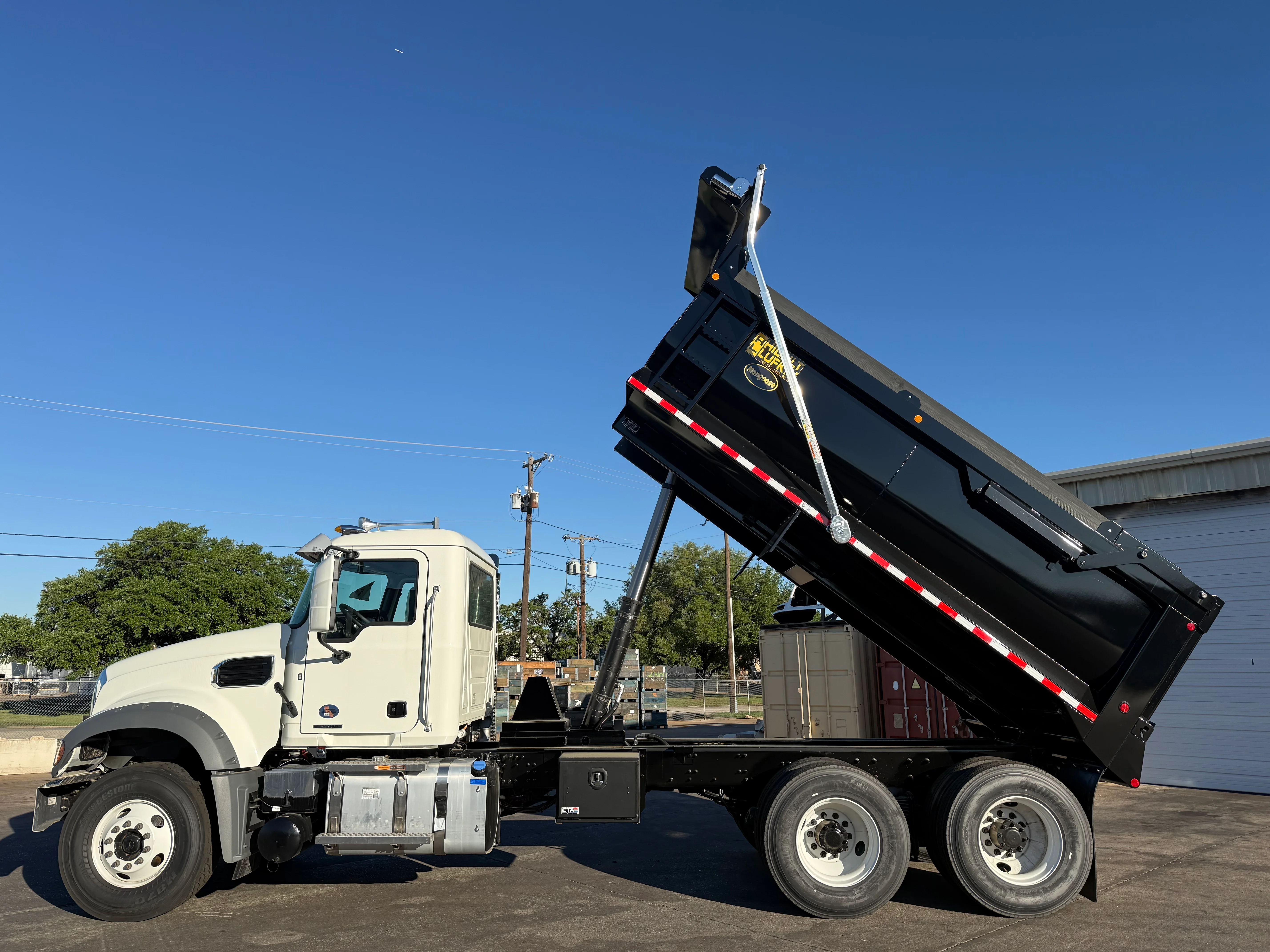 2026 Mack Granite in Dallas, Texas, TX — photo 8