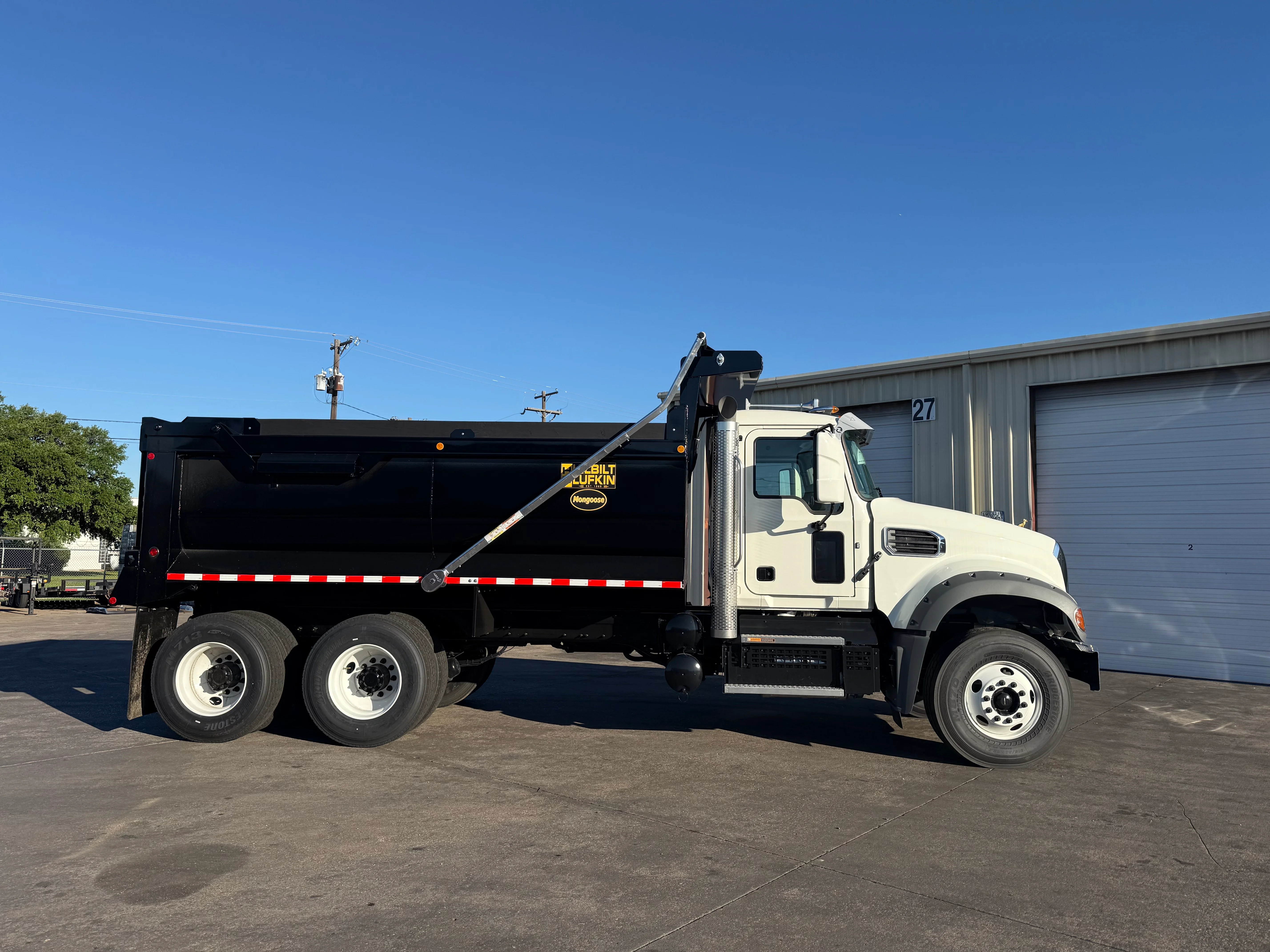 2026 Mack Granite in Dallas Irving Blvd, TX — photo 6