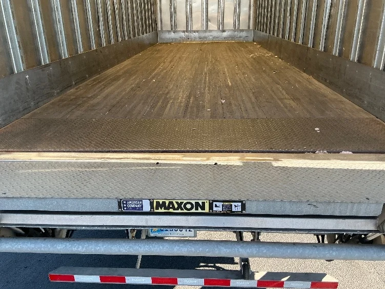 2022 Freightliner eM2 in Denver, CO — photo 9
