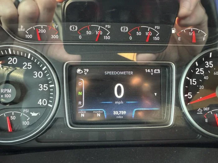 2023 International HV - image 17