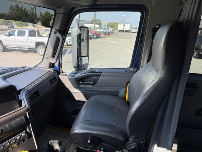 2023 International HV - image 19