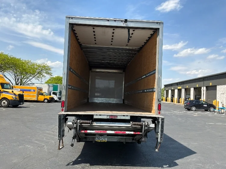 2020 International MV in Dayton, NJ — photo 8