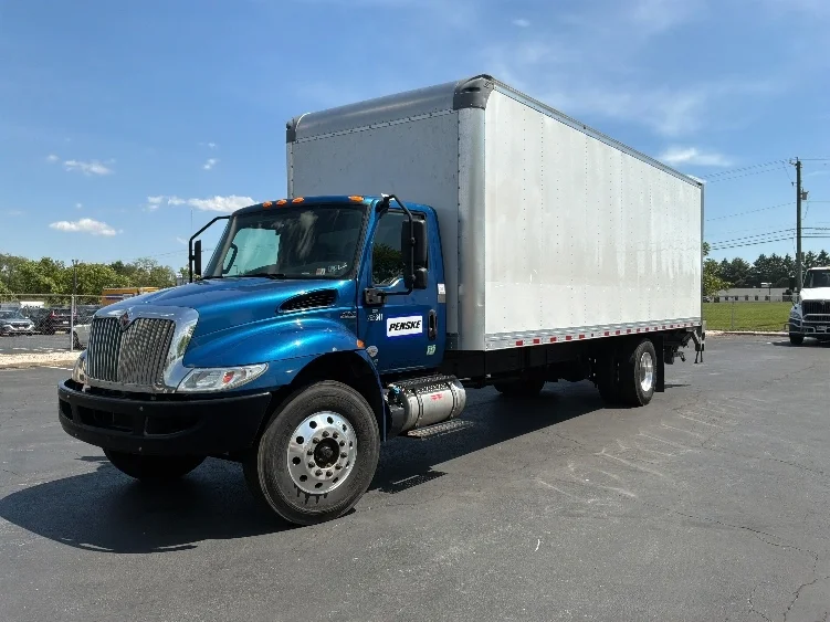 2020 International MV in Dayton, NJ — photo 3