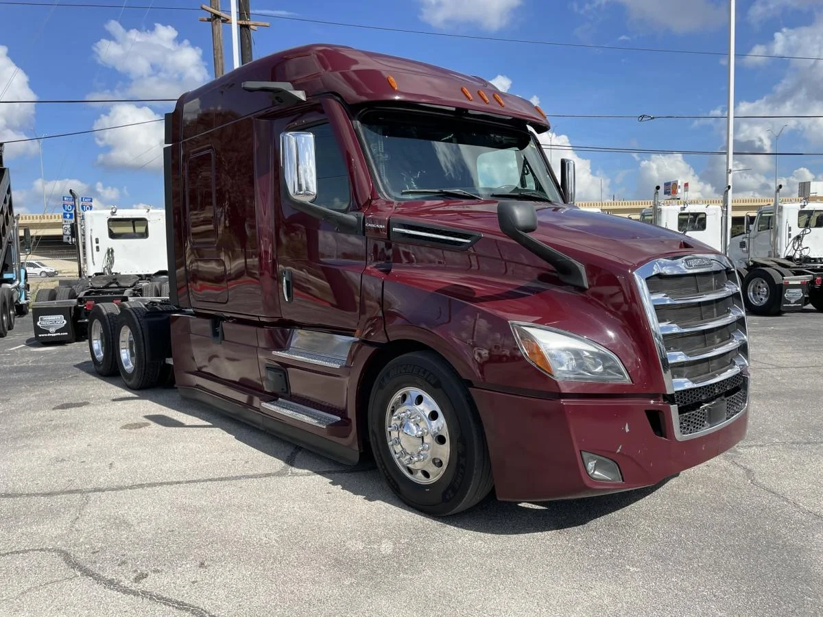 2022 Freightliner Cascadia in San Antonio, TX