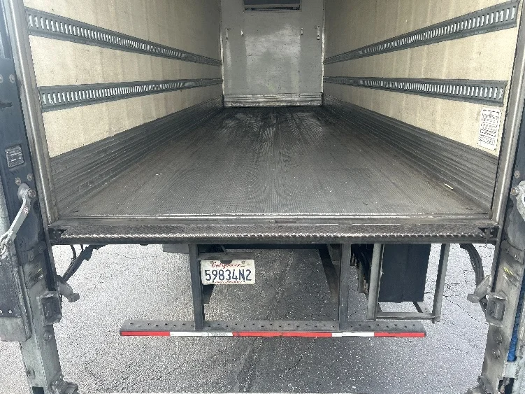 2019 Hino 338 in Torrance, CA — photo 10