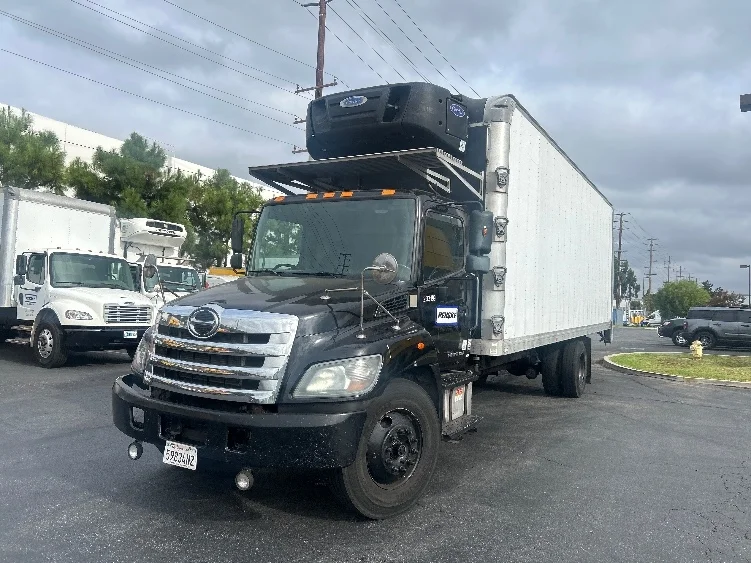 2019 Hino 338 in Torrance, CA — photo 3