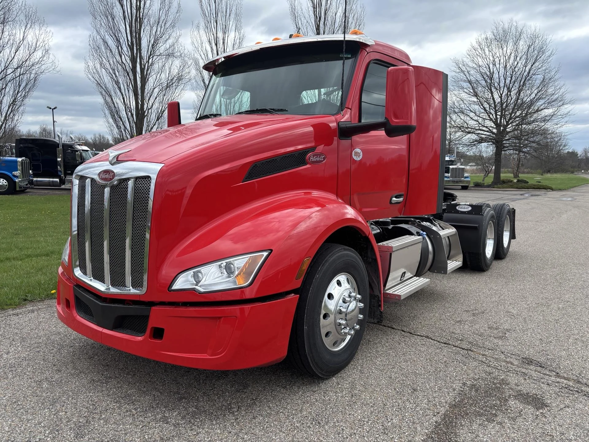 2027 Peterbilt 579 in Zanesville, OH