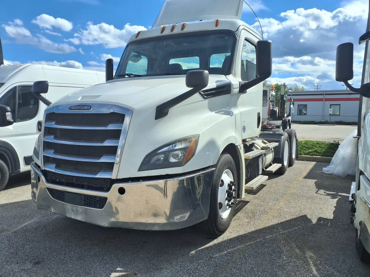 2019 Freightliner Cascadia in Cleveland, OH