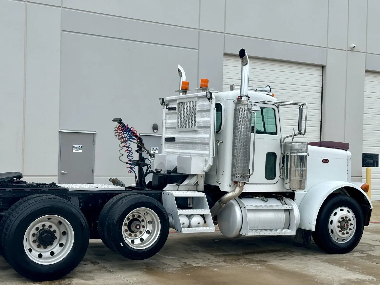 2005 Peterbilt 379 in Hutchins, TX — photo 7