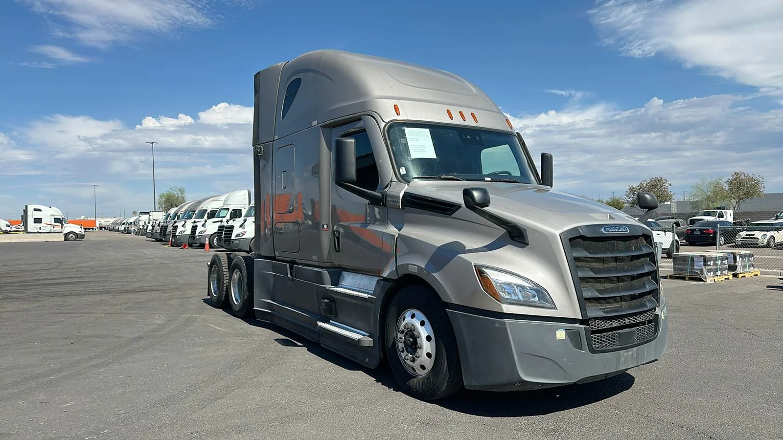 2023 Freightliner Cascadia in Phoenix, AZ