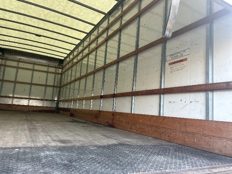 2021 International MV - image 10