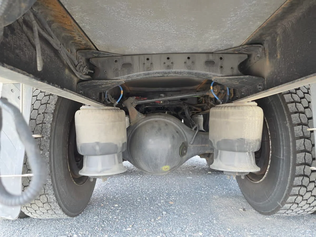 2019 Freightliner M2 106 - image 18