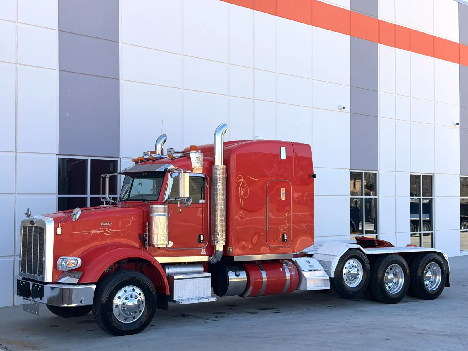 2014 Peterbilt 367 in Greer, SC — photo 2