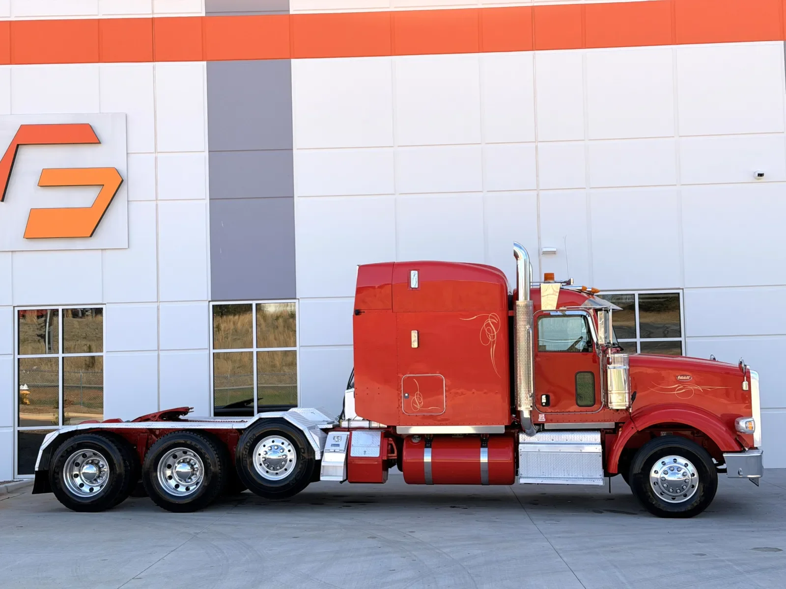 2014 Peterbilt 367 in Greer, SC — photo 3