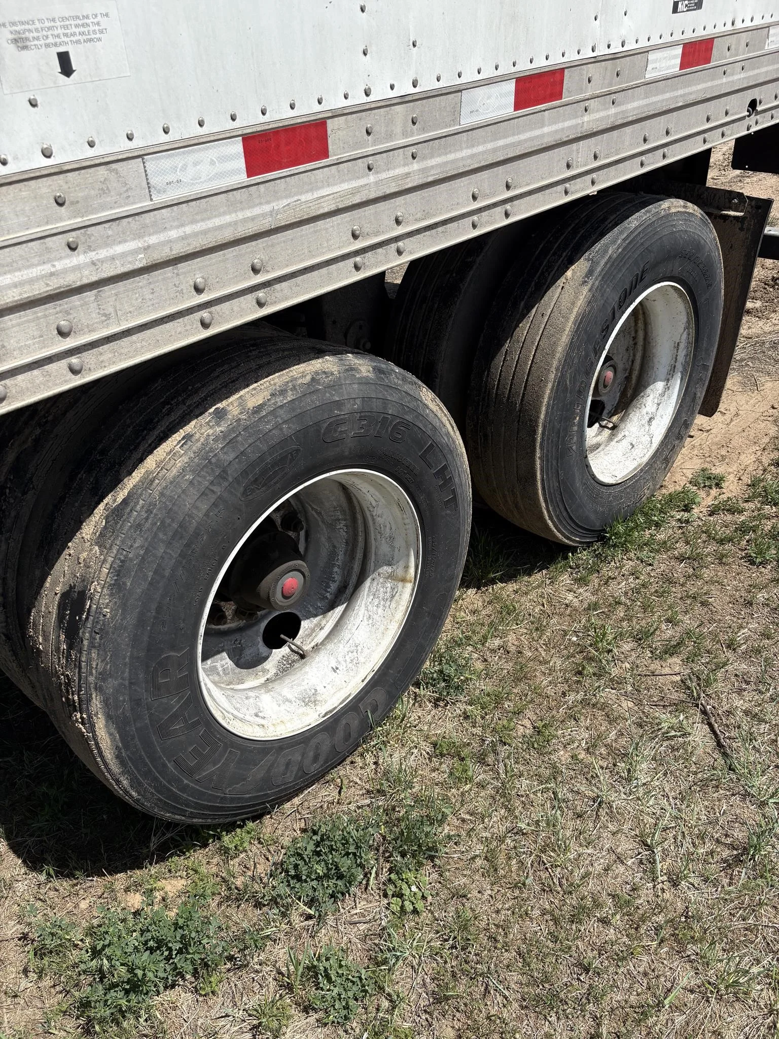 2016 Hyundai Translead in CO — photo 3