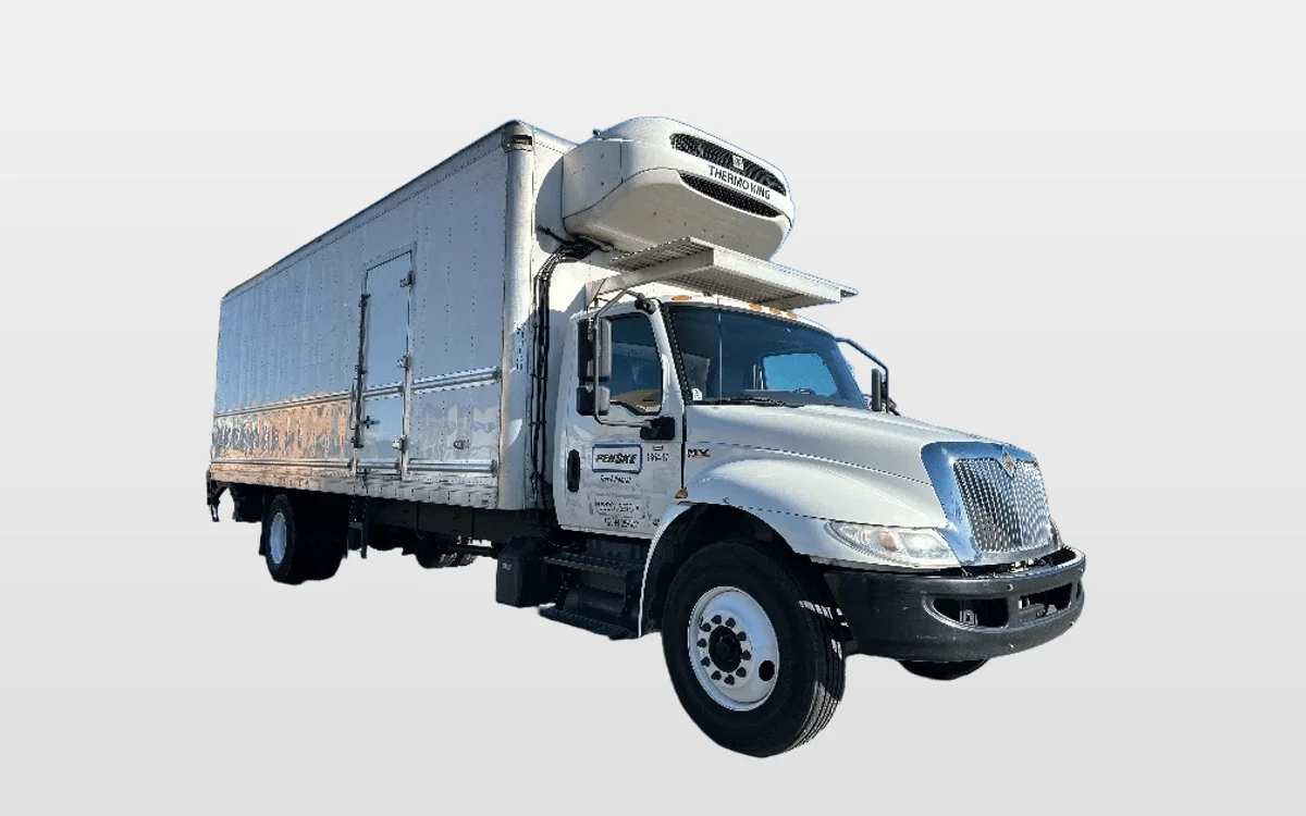 2020 International MV - image 1