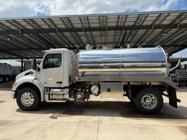 2027 Peterbilt 536 — photo 4