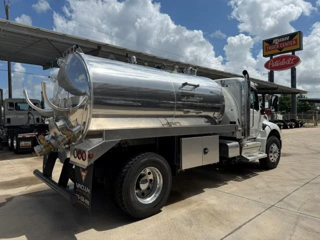 2027 Peterbilt 536 — photo 7