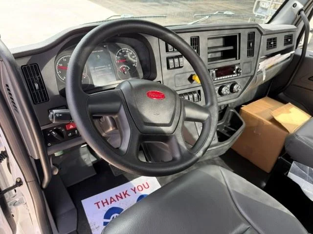 2027 Peterbilt 536 — photo 12