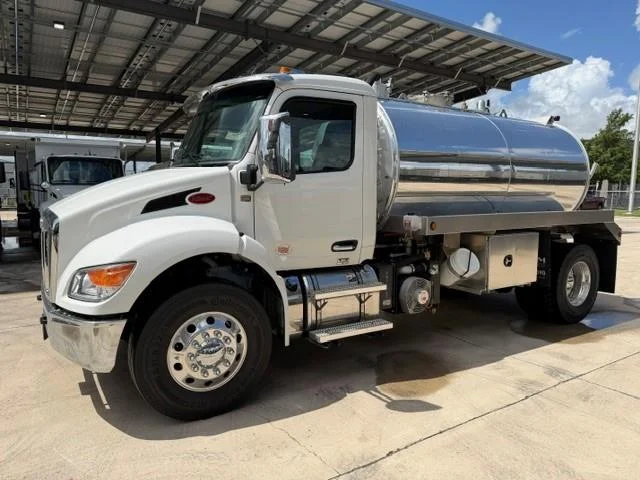 2027 Peterbilt 536 — photo 3