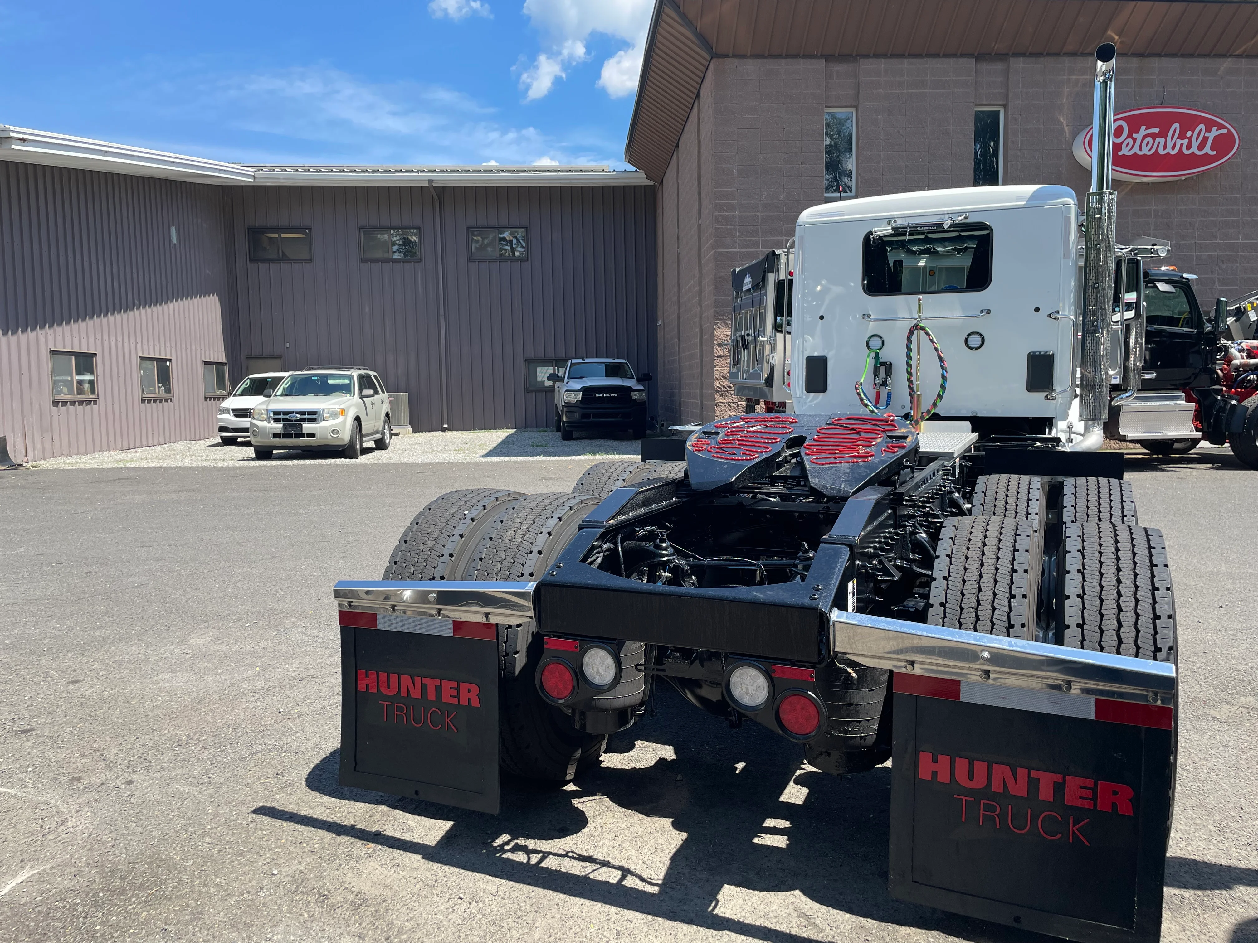 2027 Peterbilt 567 in Clarksburg, WV — photo 4