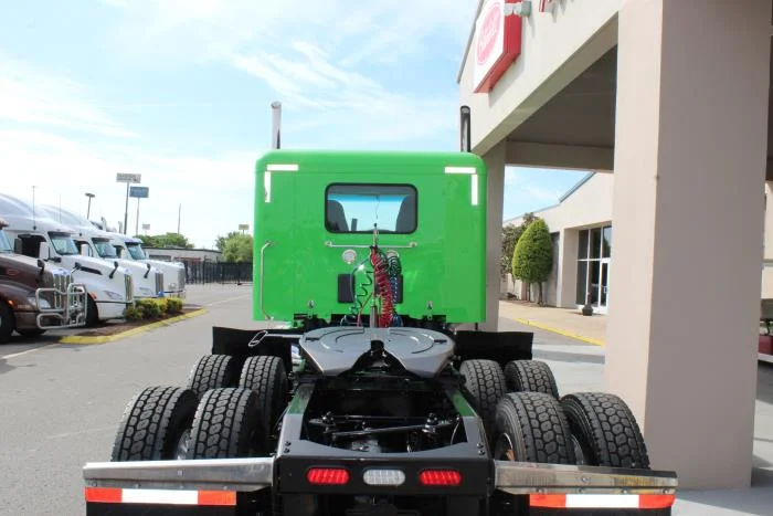 2021 Peterbilt 567 - image 6