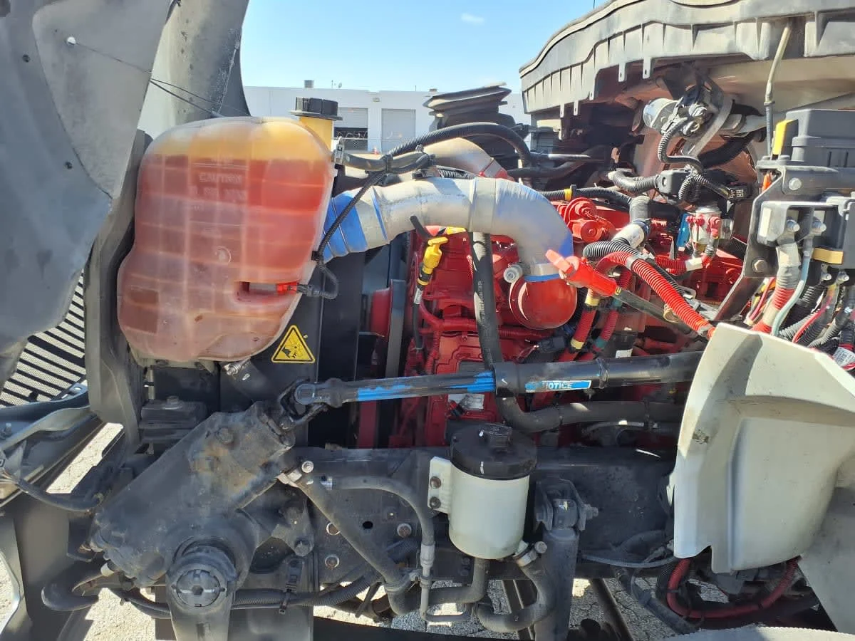 2020 International MV - image 9