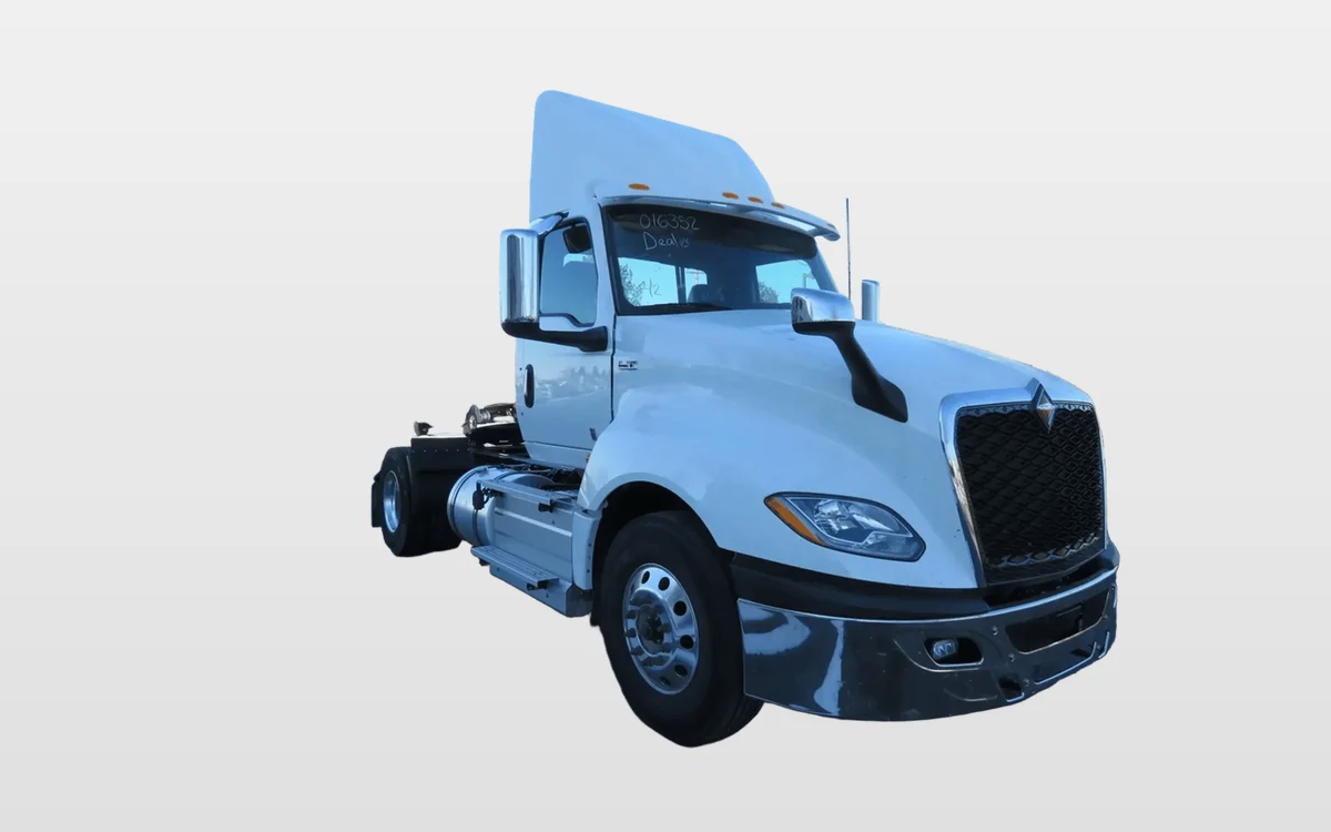 2025 International LT - image 1