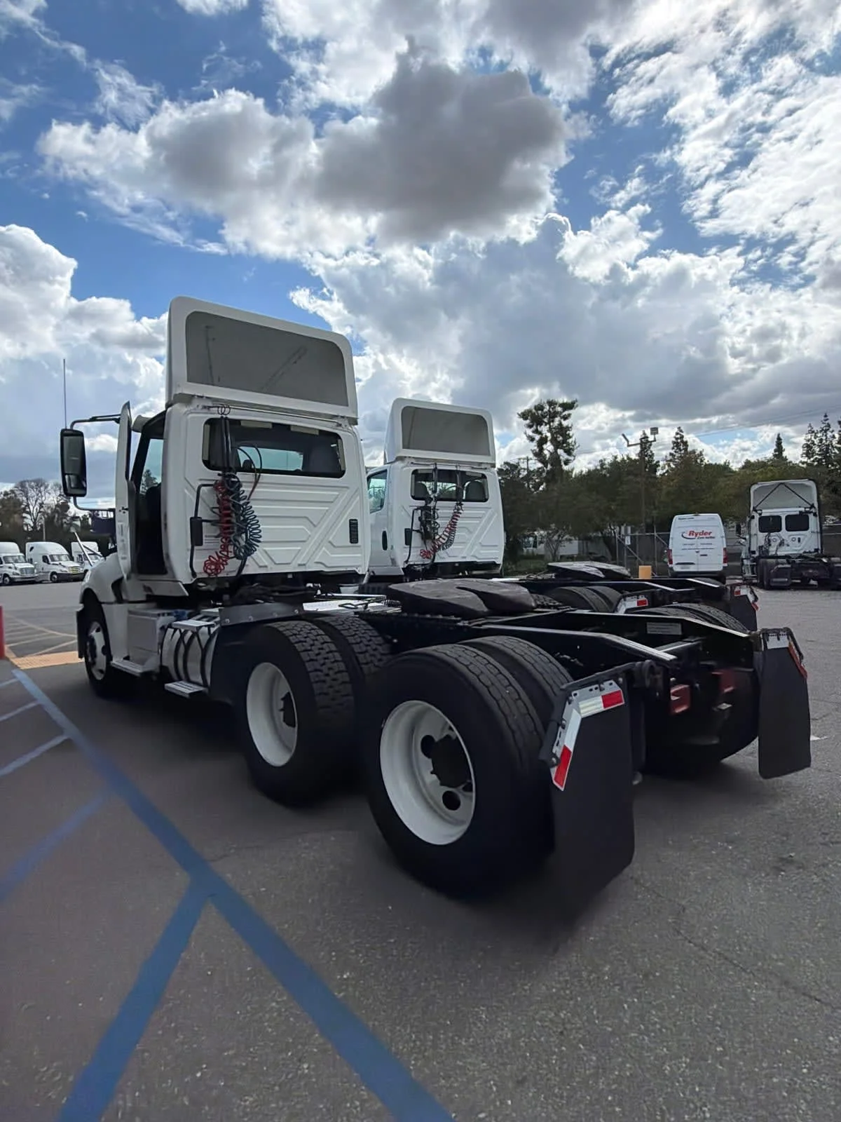 2017 International ProStar - image 6