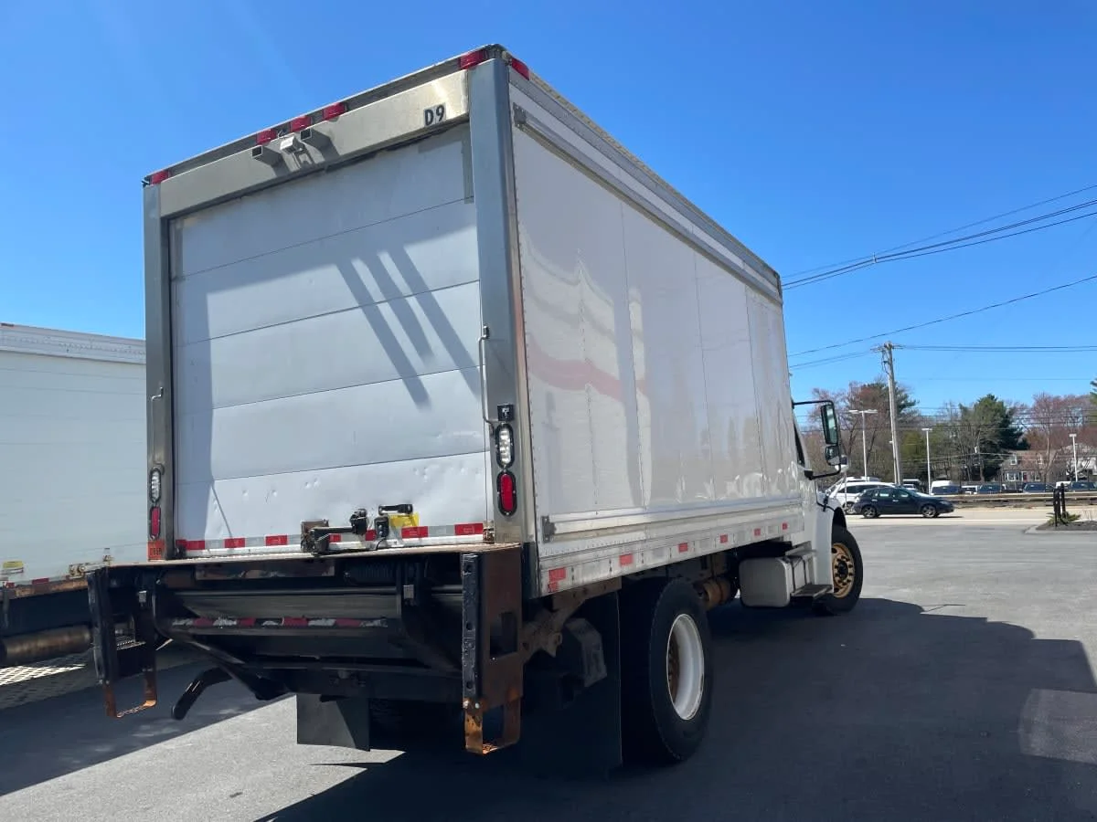 2018 Freightliner M2 106 in Norwood, MA — photo 4