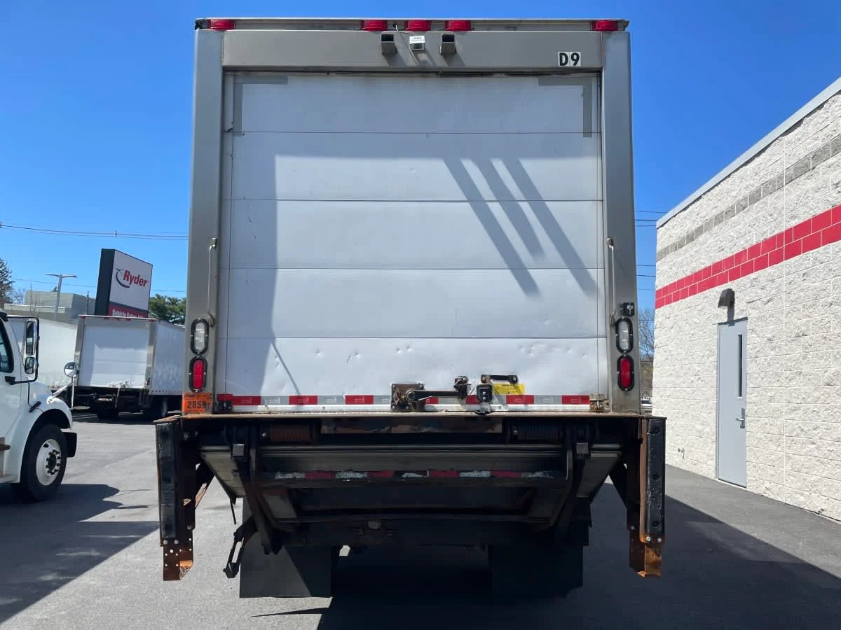 2018 Freightliner M2 106 in Norwood, MA — photo 5