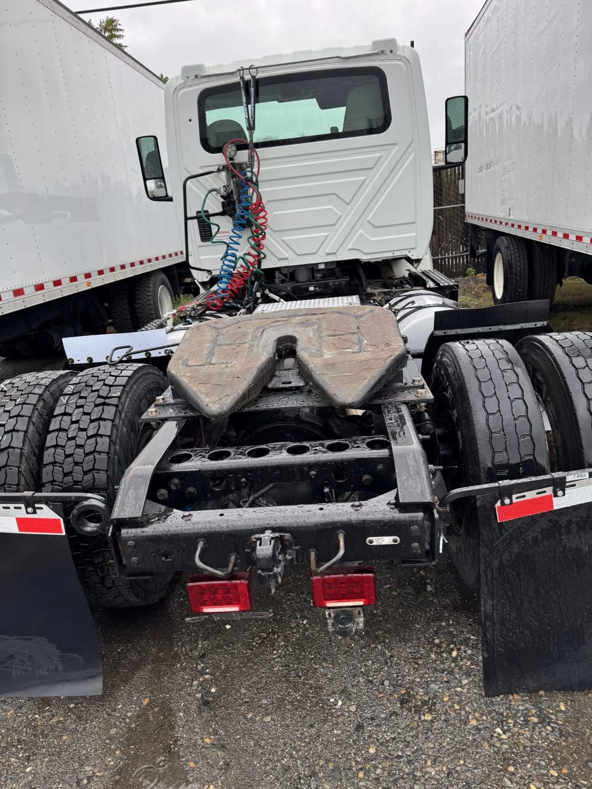 2019 International RH - image 5