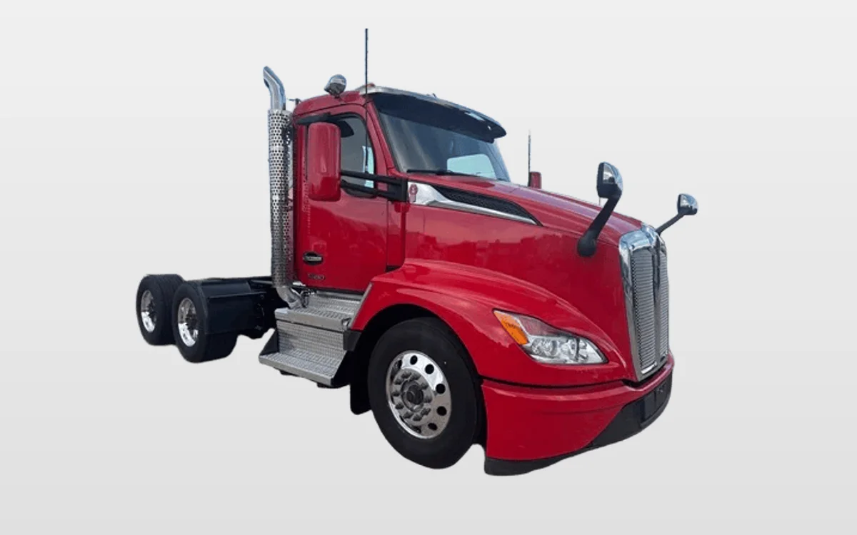 2023 Kenworth T680 - image 1