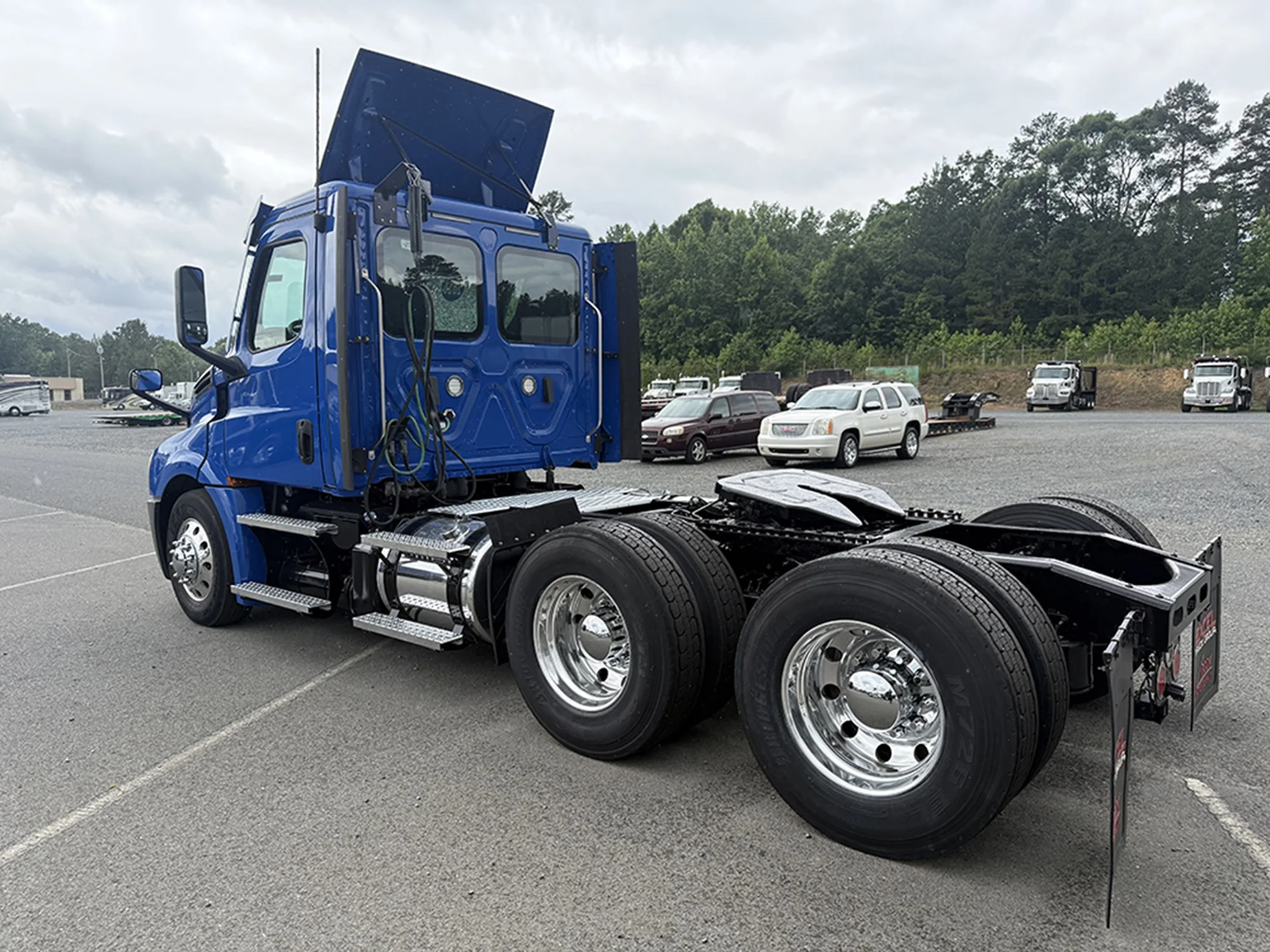 2020 Freightliner Cascadia in Rock Hill, SC — photo 5