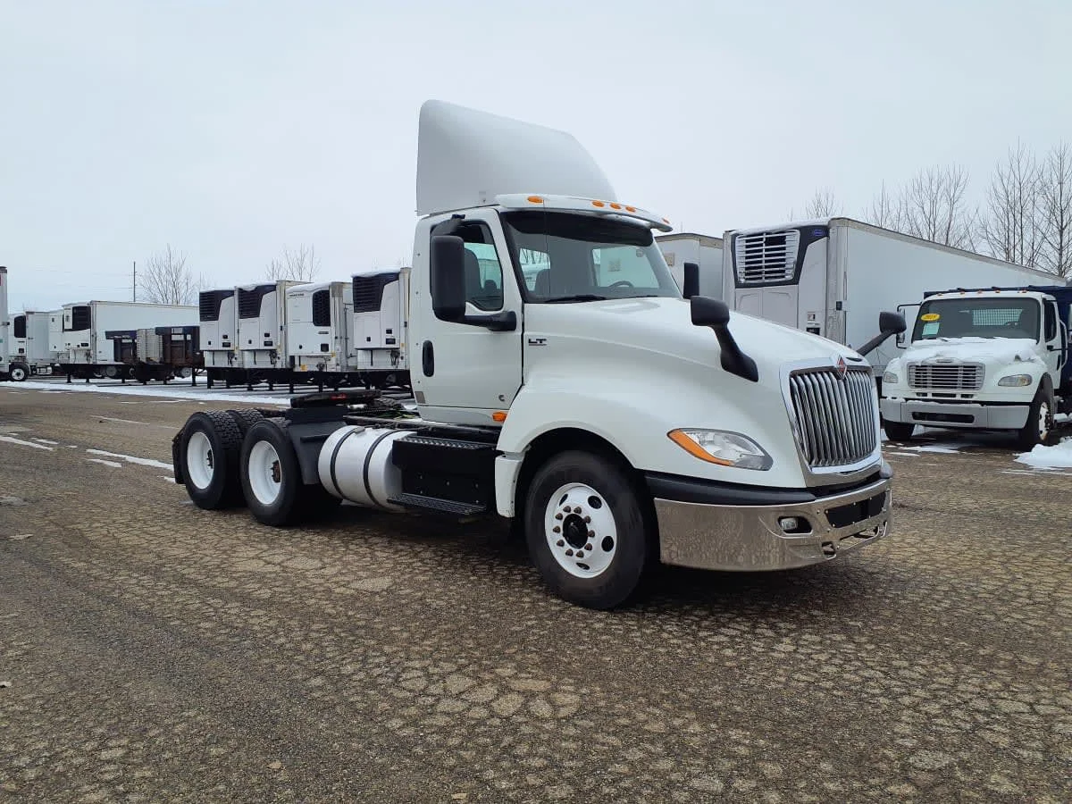 2019 International LT in Wayland, MI — photo 3