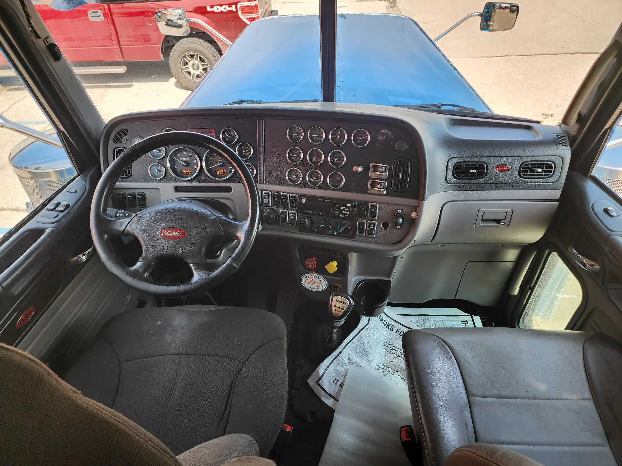 2017 Peterbilt 389 in O'fallon, MO — photo 10