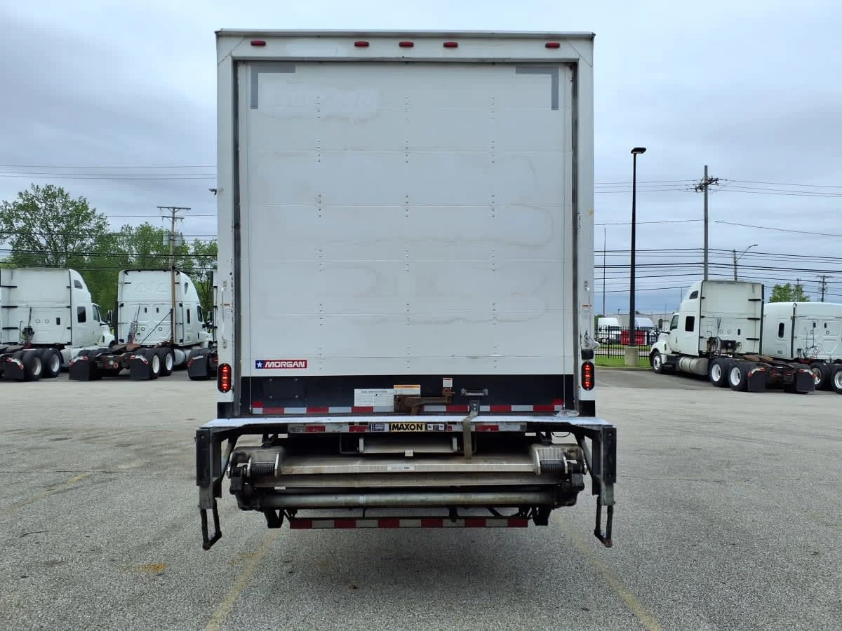2019 Freightliner M2 106 in Cleveland, OH — photo 5