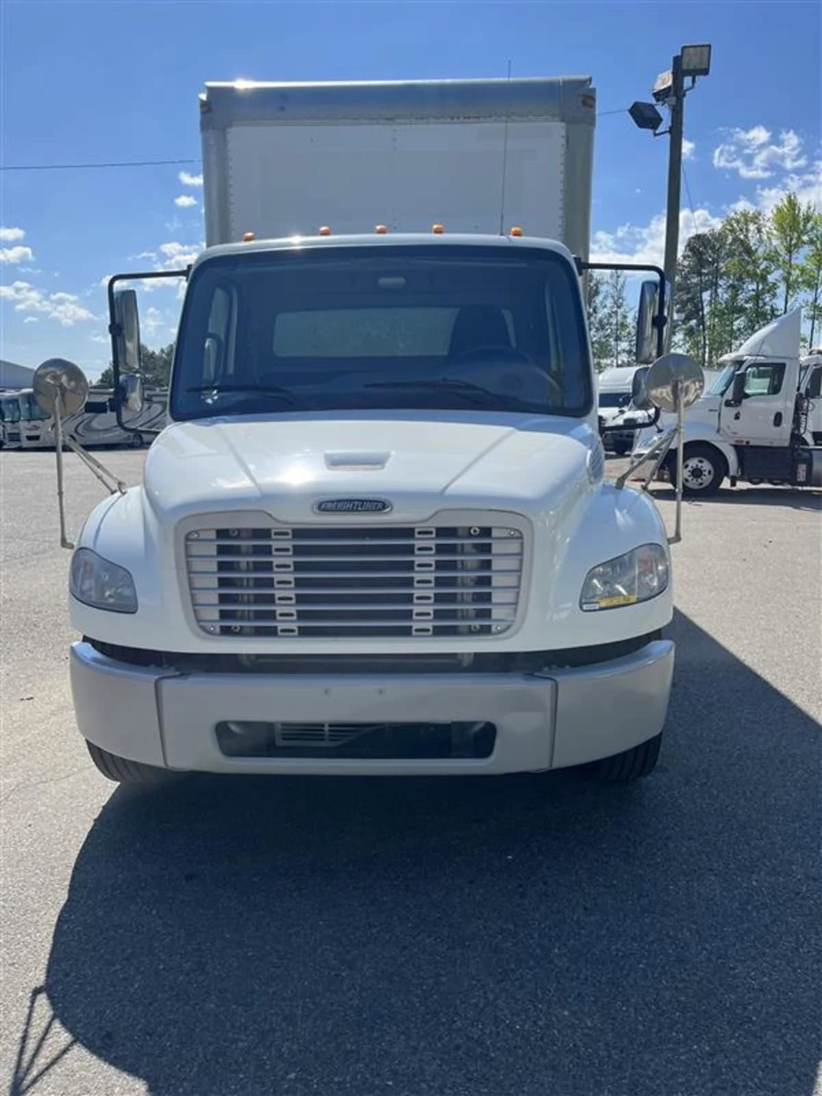 2017 Freightliner M2 106 in Ashland, VA — photo 2