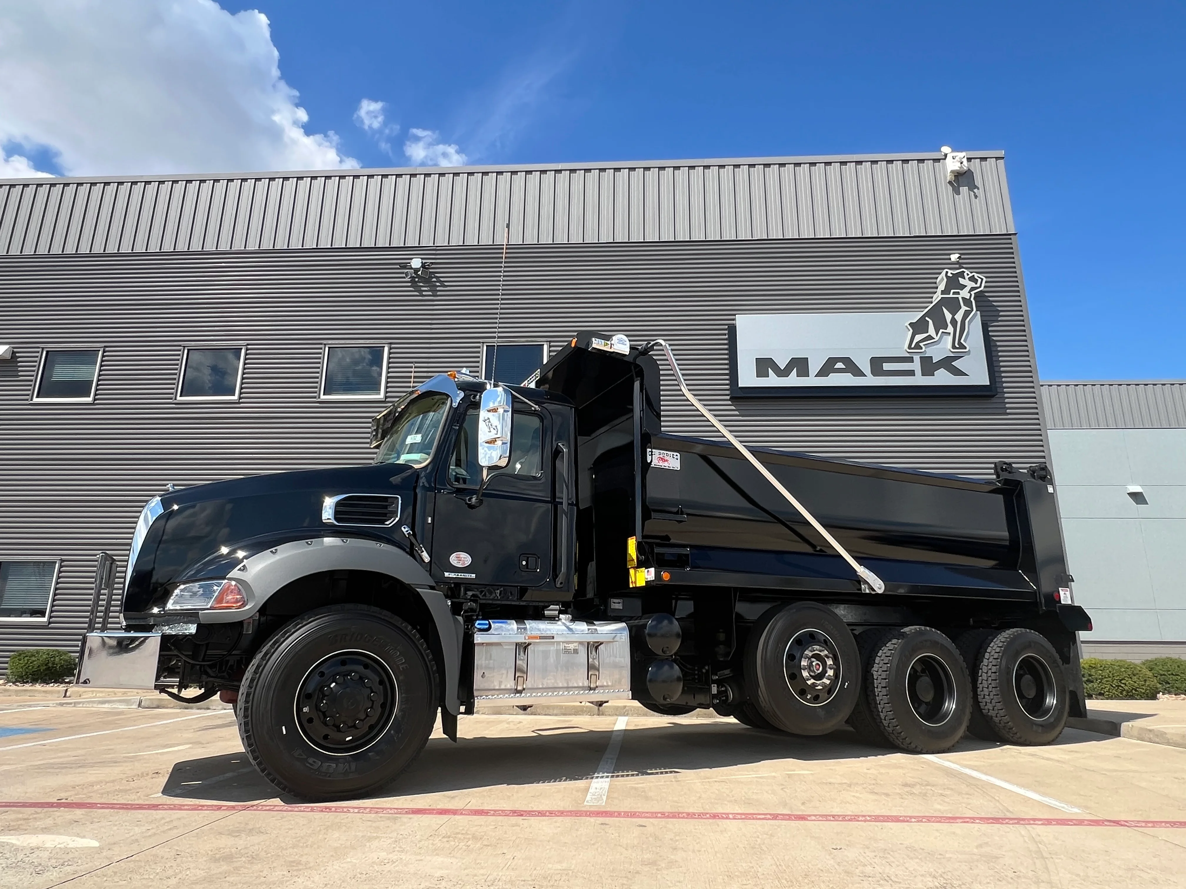 2026 Mack Granite in Houston, TX