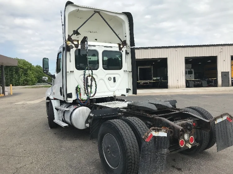 2019 Freightliner in Rochester, NY — photo 5