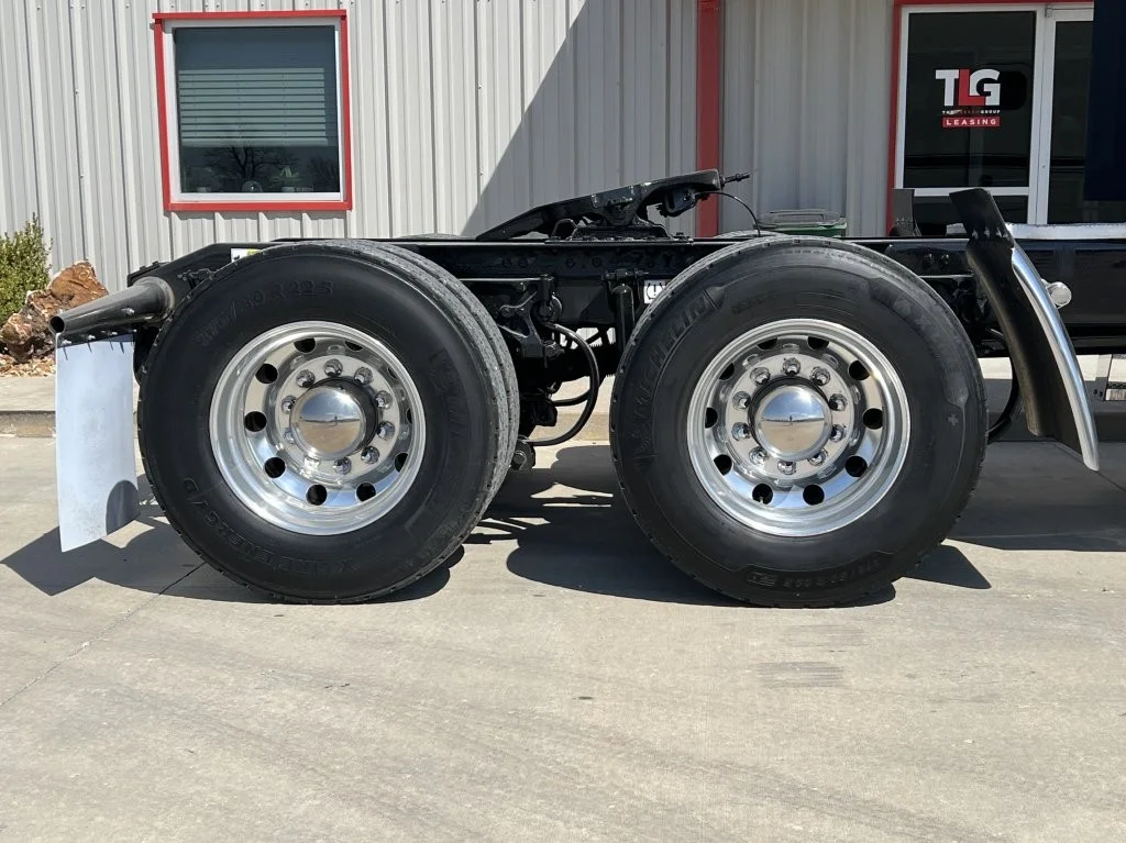 2022 Peterbilt 567 - image 7