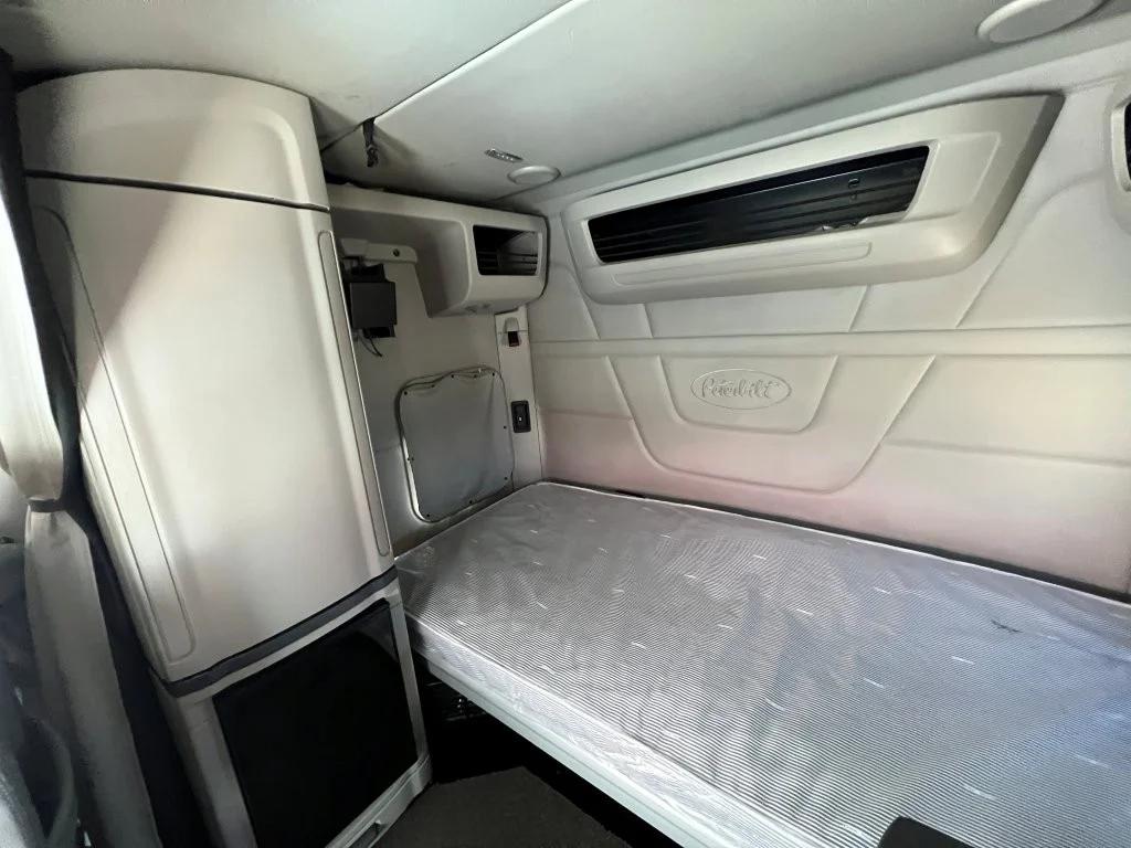 2022 Peterbilt 567 - image 13