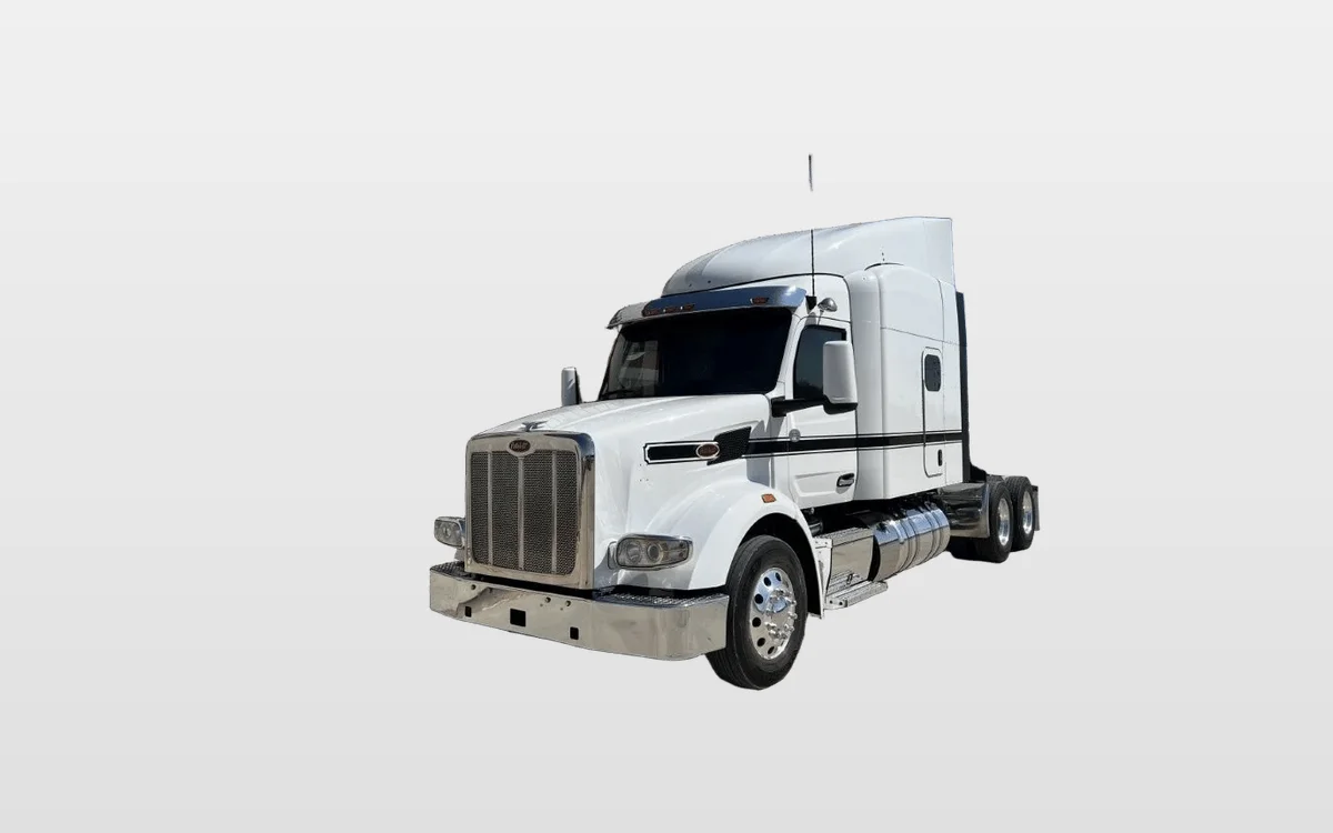 2022 Peterbilt 567 - image 1
