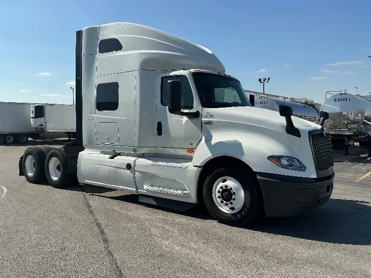 2022 International LT in La Porte, IN